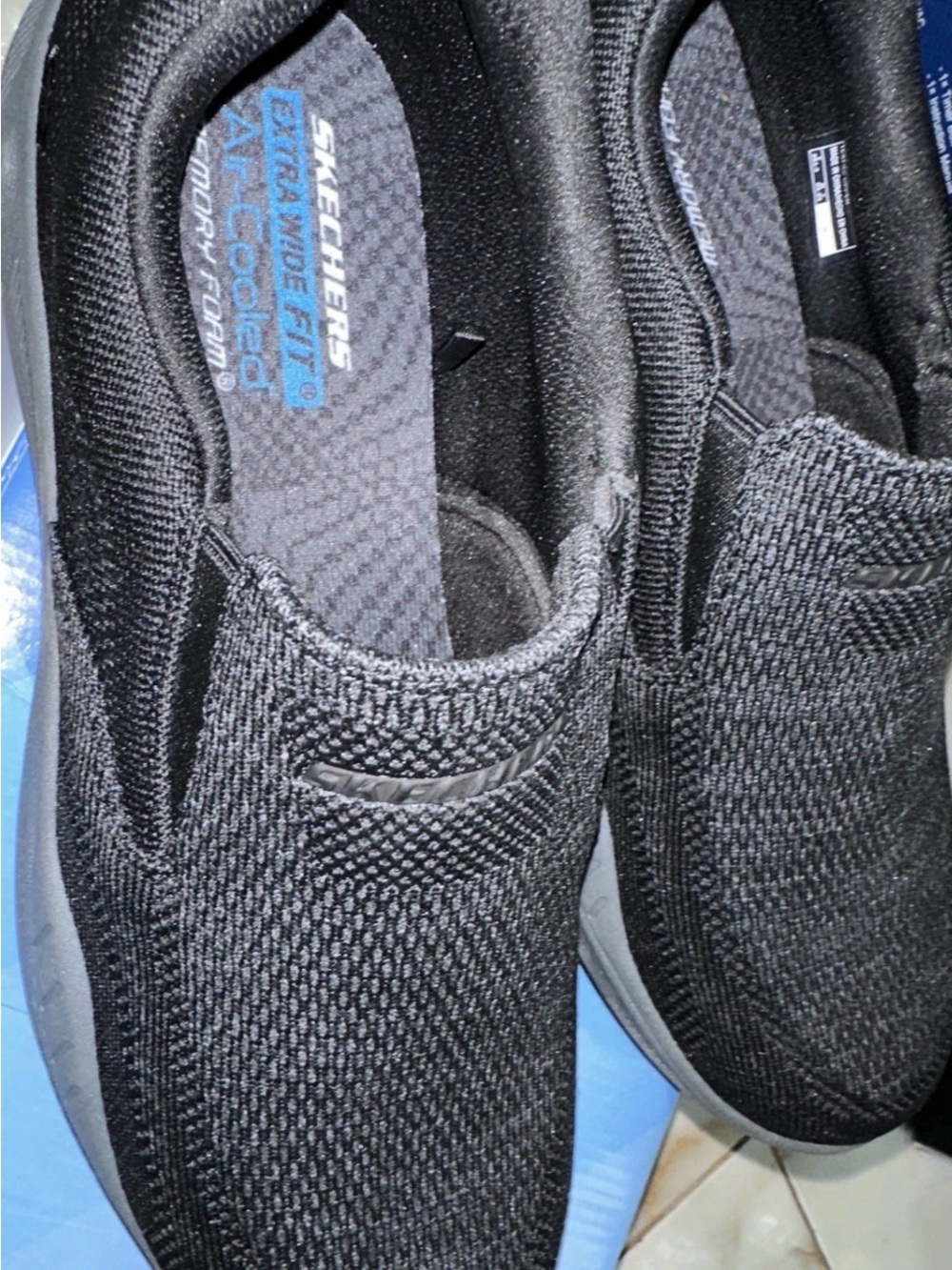 Skechers Black Knit Slip-On Memory Foam Shoes Go Walk size 10 W